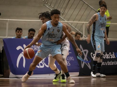 brasilia-basquete-bate-o-vasco-e-alcanca-5a-vitoria-seguida-no-nbb