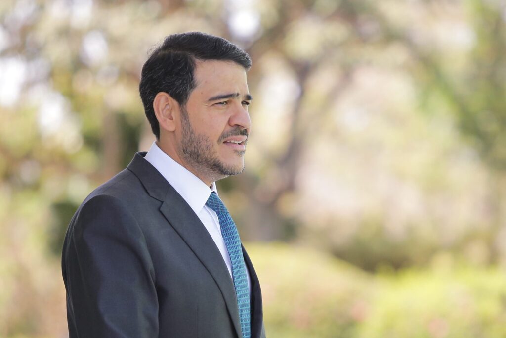 a-condicao-de-messias-para-procurar-alcolumbre