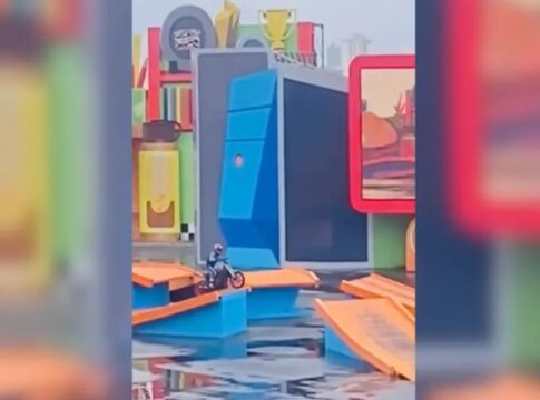 piloto-morre-apos-acidente-em-show-com-manobras-no-beto-carrero-world