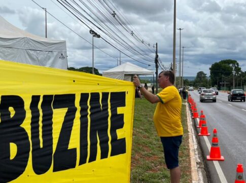 familia-bolsonaro-sai-de-cena-e-o-jogo-muda-(por-leonardo-barreto)