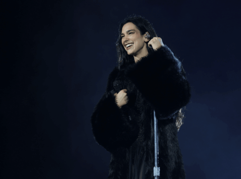 dua-lipa-serviu-tendencias-em-passagem-pelo-brasil-e-deixa-saudades