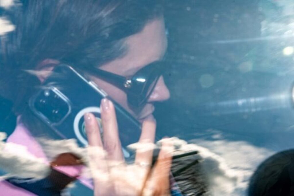 o-bilhete-misterioso-que-michelle-enviou-a-bolsonaro-na-prisao