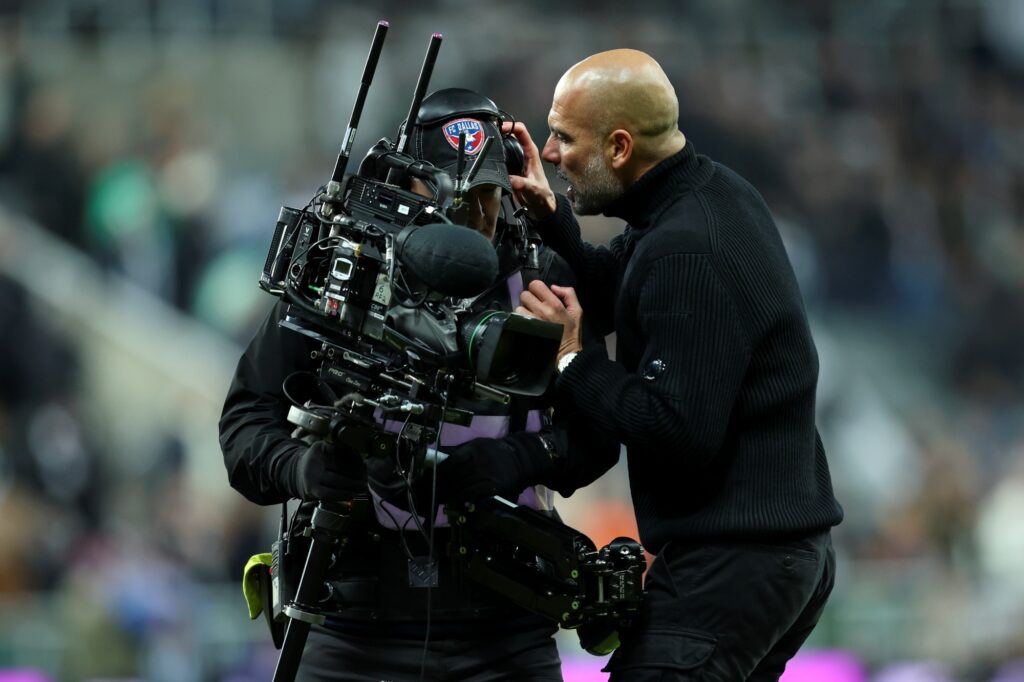 guardiola-pede-desculpas-apos-atacar-cinegrafista-em-derrota-do-city