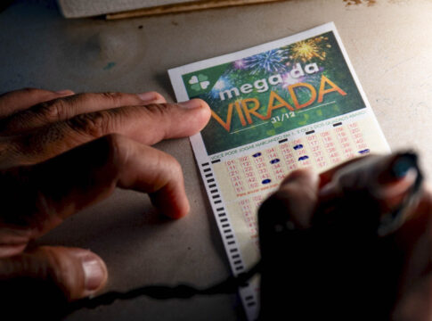 mega-da-virada-pode-chegar-a-r$-1-bilhao-pela-primeira-vez