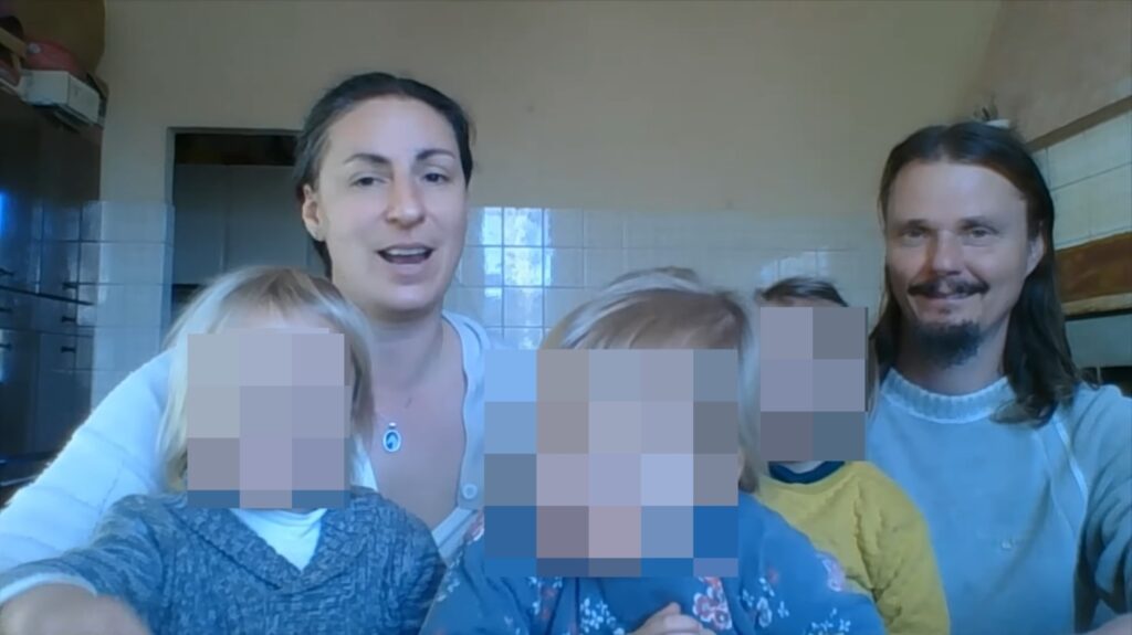 justica-retira-criancas-de-casal-que-vivia-na-floresta:-“danos-graves”