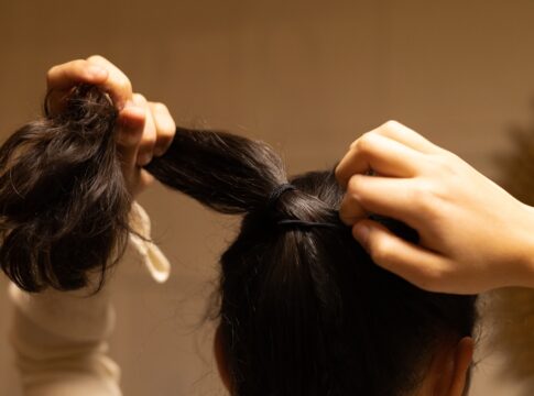 quatro-ideias-de-penteados-aesthetic-para-voce-copiar