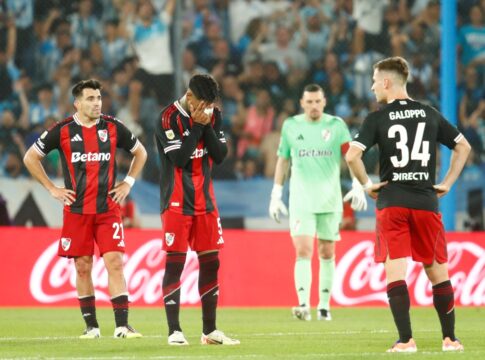 river-plate-e-eliminado-no-clausura-e-pode-ficar-fora-da-libertadores
