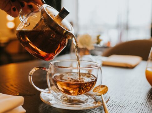 cha-popular-ajuda-a-controlar-o-apetite-e-prolonga-a-saciedade