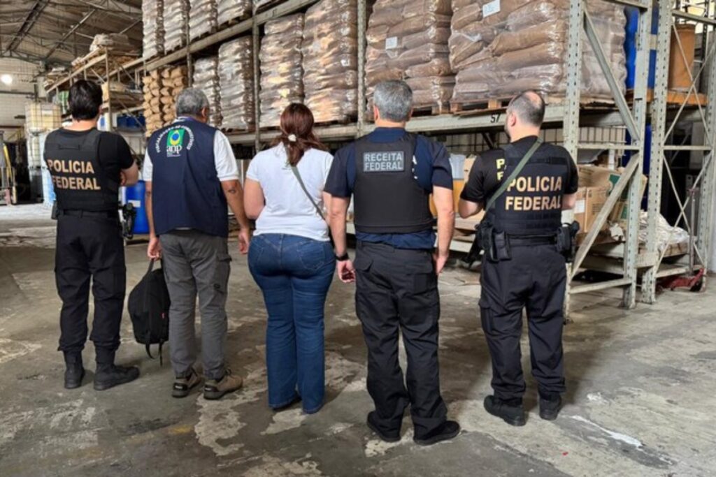 sp:-pf-realiza-operacao-contra-rede-clandestina-de-bebidas-adulteradas