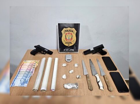 homem-e-preso-ao-tentar-descartar-cocaina-em-pia-de-banheiro