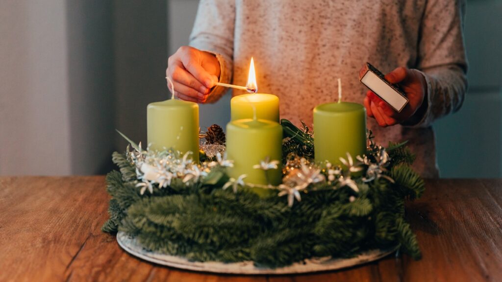 advento-natalino:-entenda-o-que-e-e-veja-detalhes-da-celebracao