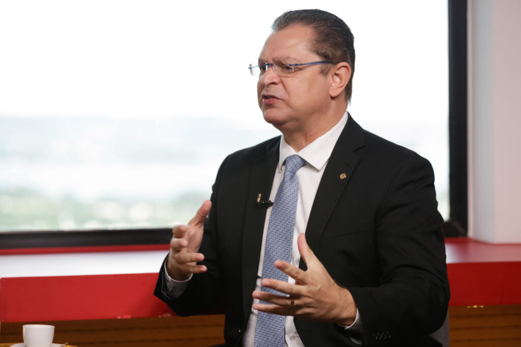 lider-do-pl-diz-que-moraes-pressiona-motta-para-nao-votar-anistia