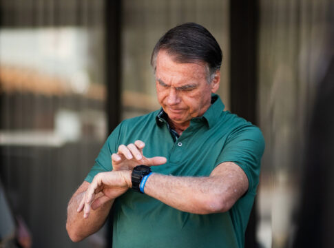 bolsonaro-passa-a-cumprir-pena-1.052-dias-apos-8-de-janeiro