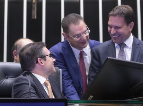 motta-evita-antecipar-futuro-de-ramagem-na-camara-e-aguarda-stf