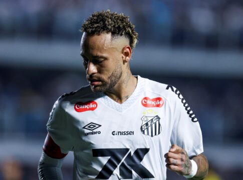 futuro-incerto:-santos-ira-avaliar-beneficios-em-renovacao-de-neymar