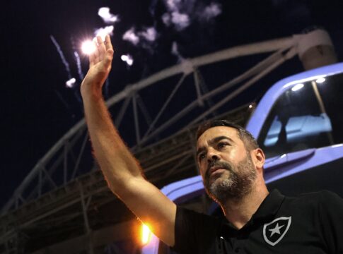 artur-jorge-comemora-um-ano-do-titulo-da-libertadores-pelo-botafogo