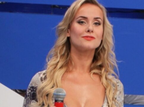 ex-sbt-lola-melnick-e-flagrada-em-delegacia-para-denunciar-o-ex;-fotos