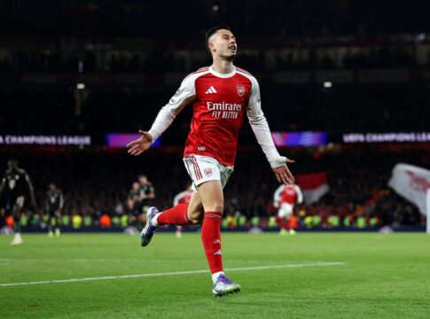 arsenal-vence-bayern-com-gol-brasileiro-e-e-lider-da-champions-league