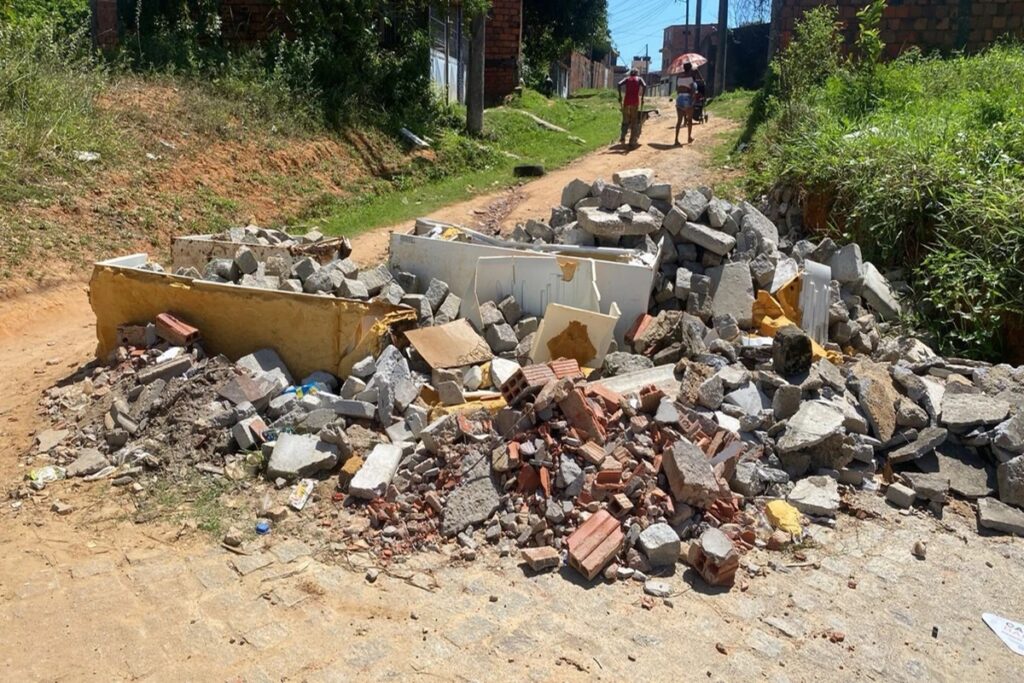 senado-aprova-criminalizacao-de-barricadas-em-comunidades