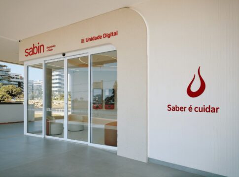 sabin-inaugura-a-1a-unidade-de-atendimento-digital-do-brasil