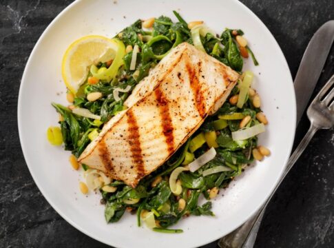 sem-fritura:-faca-um-robalo-na-air-fryer-e-coma-bem-sem-furar-a-dieta