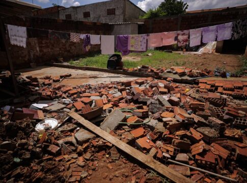 chuva:-sob-estado-de-emergencia,-aguas-lindas-registra-imagens-do-caos