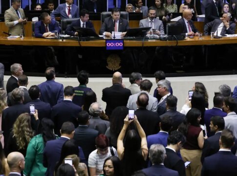 congresso-rejeita-56-vetos-ao-pl-do-licenciamento-ambiental