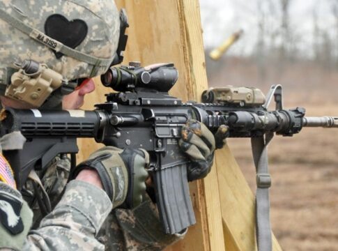 marinha-compra-r$-1,3-milhao-em-fuzis-dos-eua