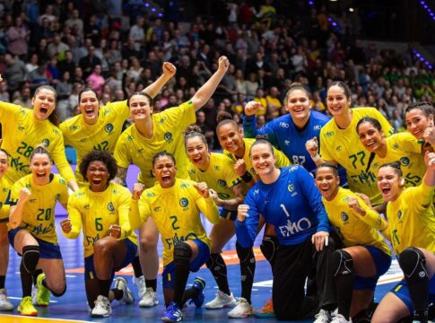 brasil-sobra-diante-de-cuba-na-estreia-do-mundial-de-handebol-feminino