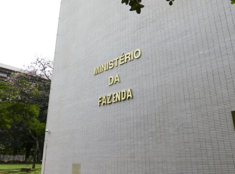 governo-quer-regulamentar-mercado-de-carbono-ate-fim-de-2026