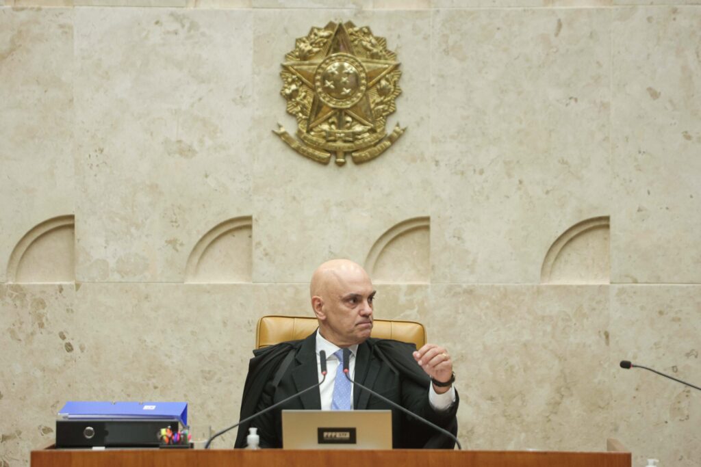 moraes-autoriza-que-familiares-visitem-bolsonaro-e-aliados-na-prisao