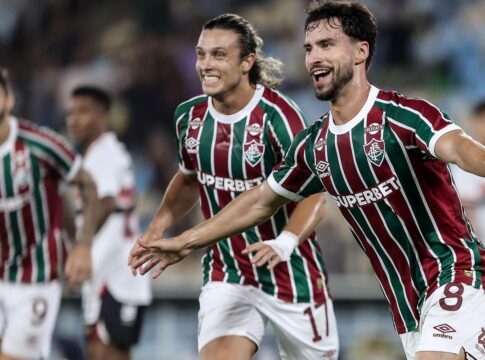 fluminense-goleia-sao-paulo-e-confirma-presenca-na-copa-libertadores