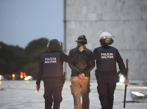 ex-comandante,-coroneis-e-major:-por-que-oficiais-estao-na-mira-do-stf