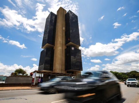 credito-mais-rapido:-bc-anuncia-funcao-que-agiliza-troca-entre-bancos