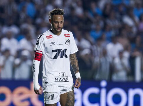 com-neymar-titular,-santos-divulga-escalacao-para-jogo-contra-o-sport