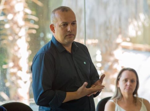 empresas-fantasmas-de-politico-reu-por-lavagem-de-dinheiro-seguem-ativas