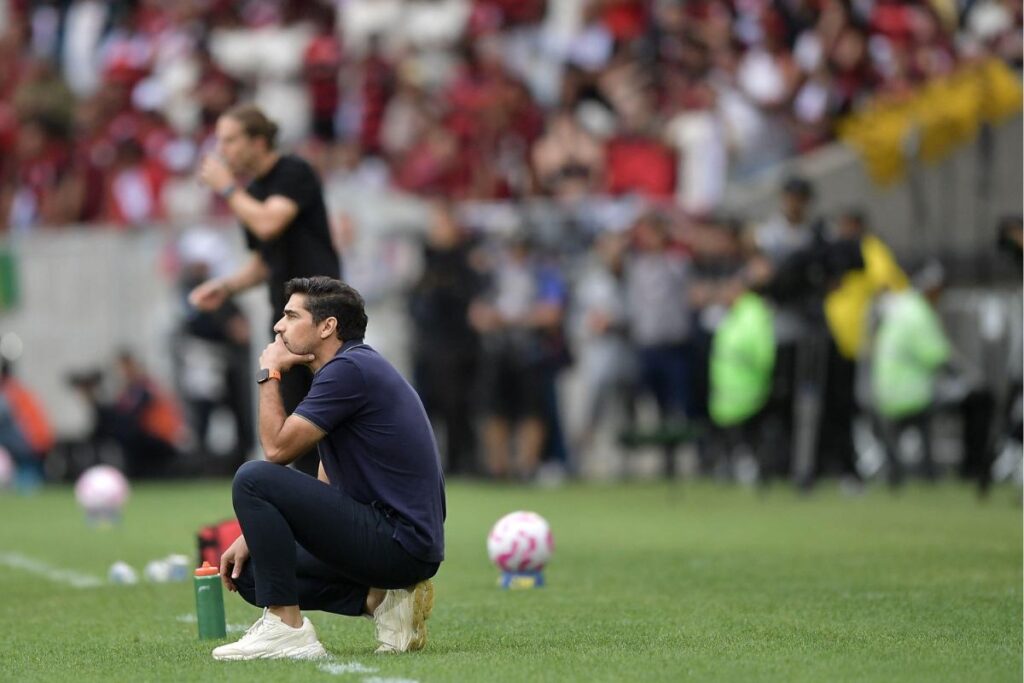 libertadores:-abel-e-filipe-luis-em-duelo-a-parte-na-final;-veja-odds