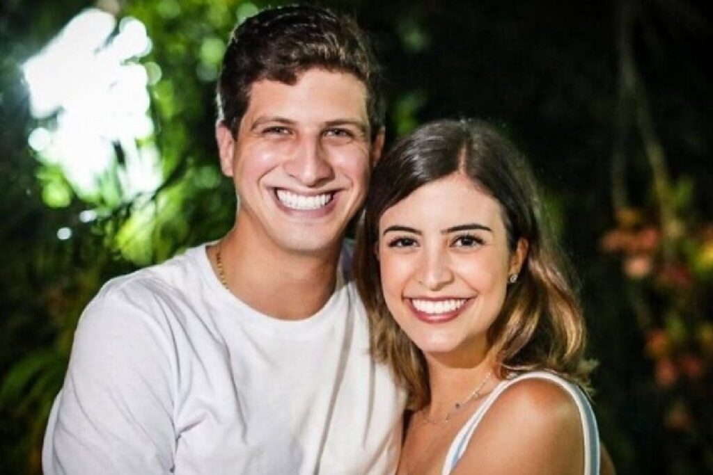 joao-campos-e-tabata-amaral-anunciam-que-estao-noivos