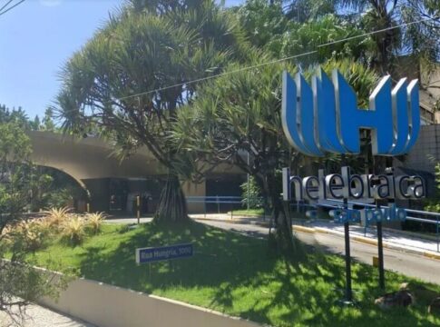 beach-tennis:-prefeitura-suspende-corte-de-arvores-para fazer quadras