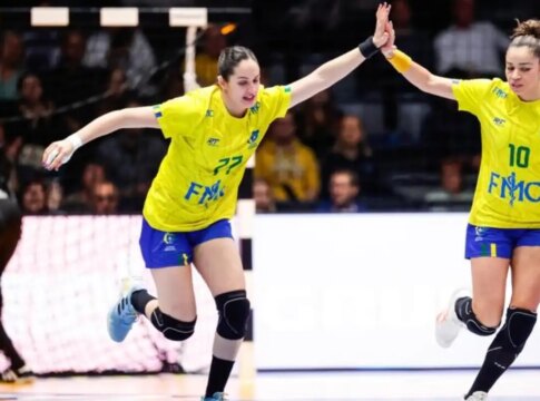 brasil-vence-tchecas-e-vai-a-2a-fase-do-mundial-feminino-de-handebol