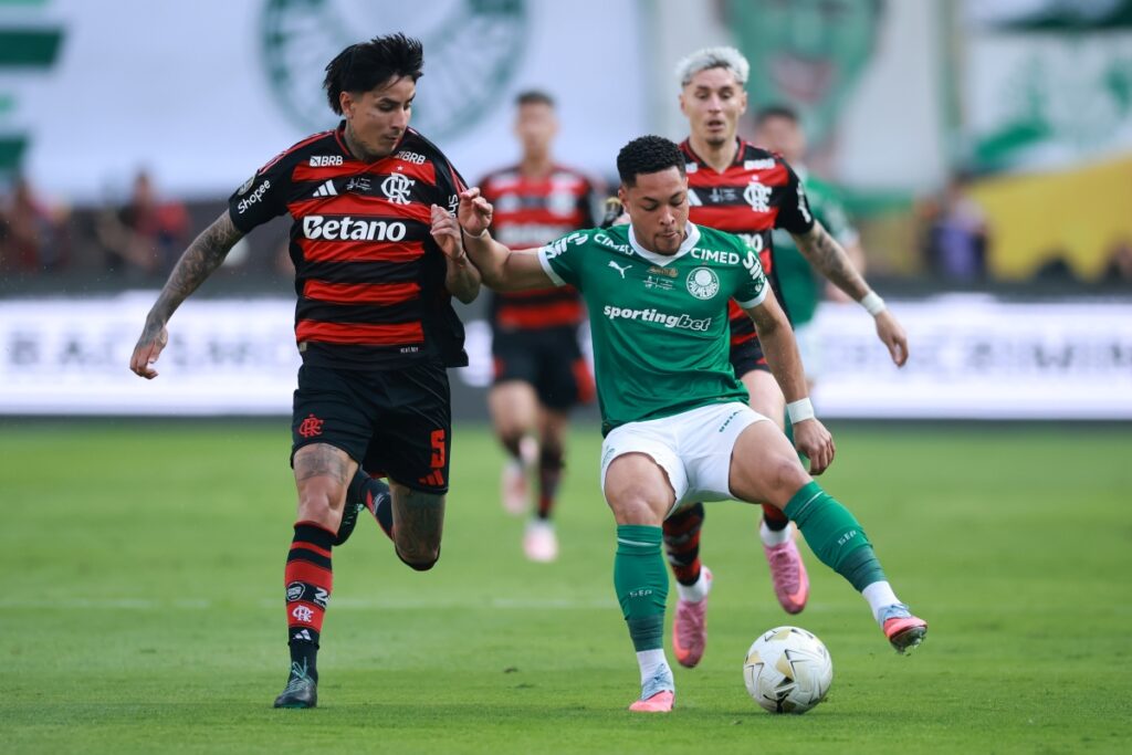 libertadores:-flamengo-e-palmeiras-decidem-o-primeiro-tetra-do-brasil;-acompanhe