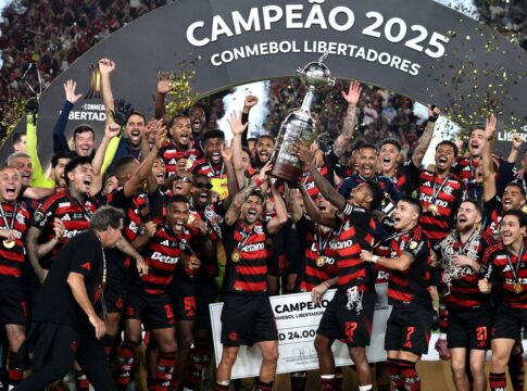 flamengo-vence-palmeiras-e-vira-1o-brasileiro-tetra-da-libertadores