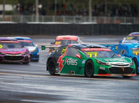 stock-light:-leo-reis-domina-e-vence-ultima-corrida-da-temporada