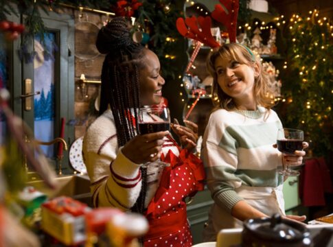 fim-de-ano-sem-exageros:-riscos-do-alcool-e-ultraprocessados