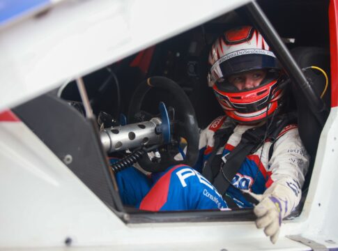 bruna-tomaselli-reforca-a-forca-das-mulheres-no-grid:-“e-para-todos”