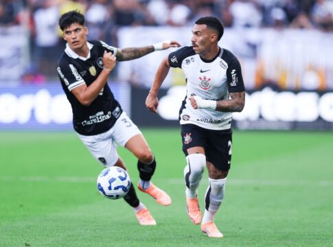 em-jogo-de-quatro-gols,-corinthians-e-botafogo-empatam-no-brasileirao