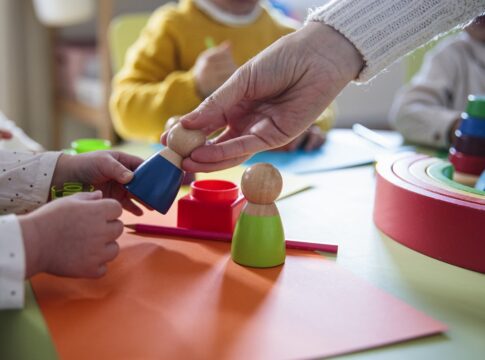 acao-de-natal-arrecada-comidas-e-brinquedos-para-dar-a-160-familias