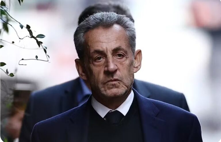 Ex-presidente francês Nicolas Sarkozy deixará prisão após cumprir 3 semanas de pena de 5 anos