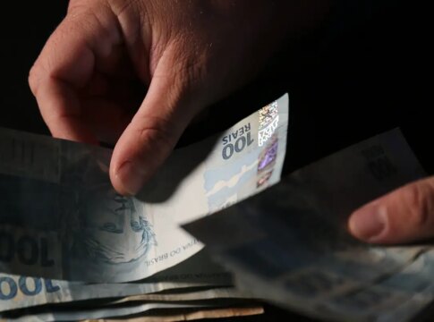 mercado-reduz-previsao-da-inflacao-para-4,43%-este-ano