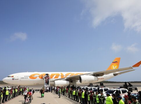 colombia-desafia-eua-e-diz-que-espaco-aereo-na-venezuela-segue-aberto